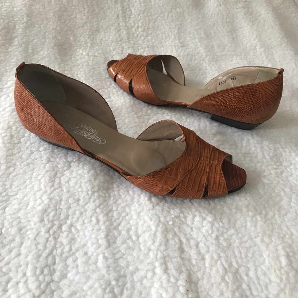 Saks Fifth Avenue Peep Toe D’orsay Pump - Picture 10 of 10